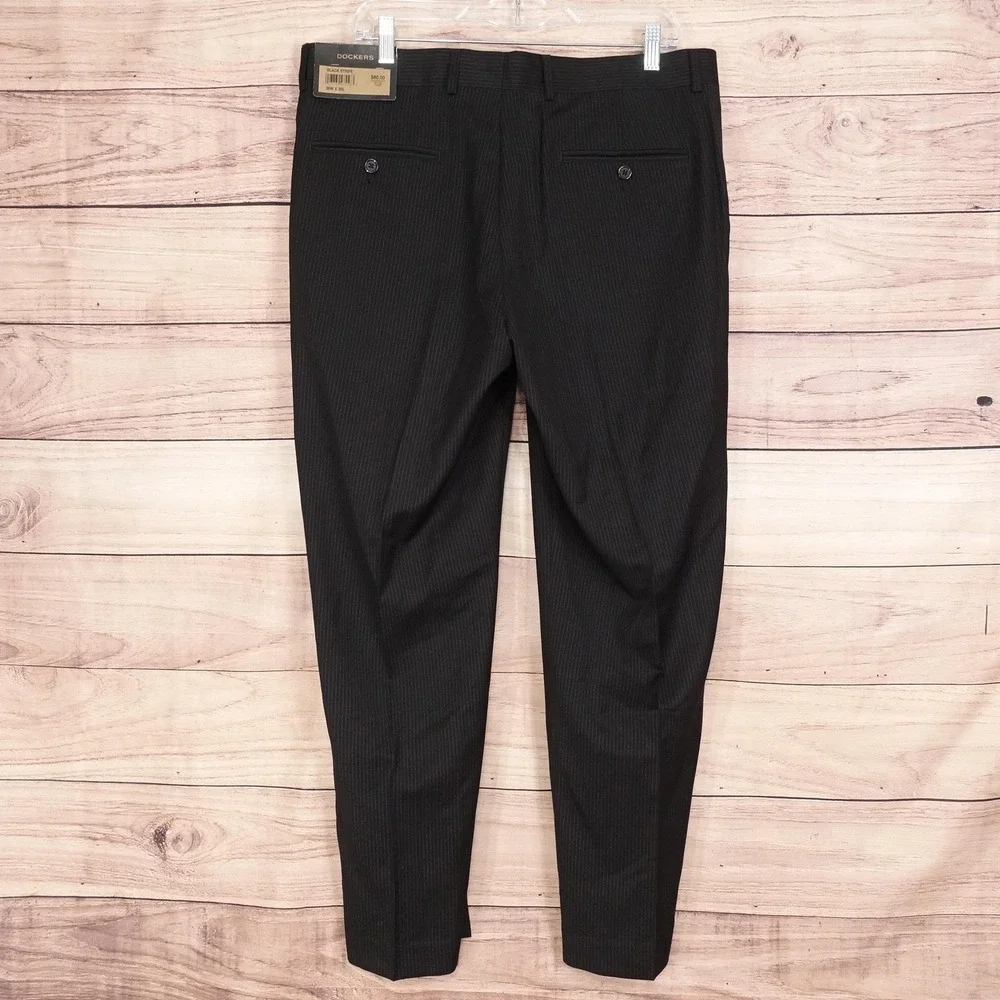 New! Dockers Dress Pants Mens‎ 36x30 Black Stripe Regular Fit Flat Front